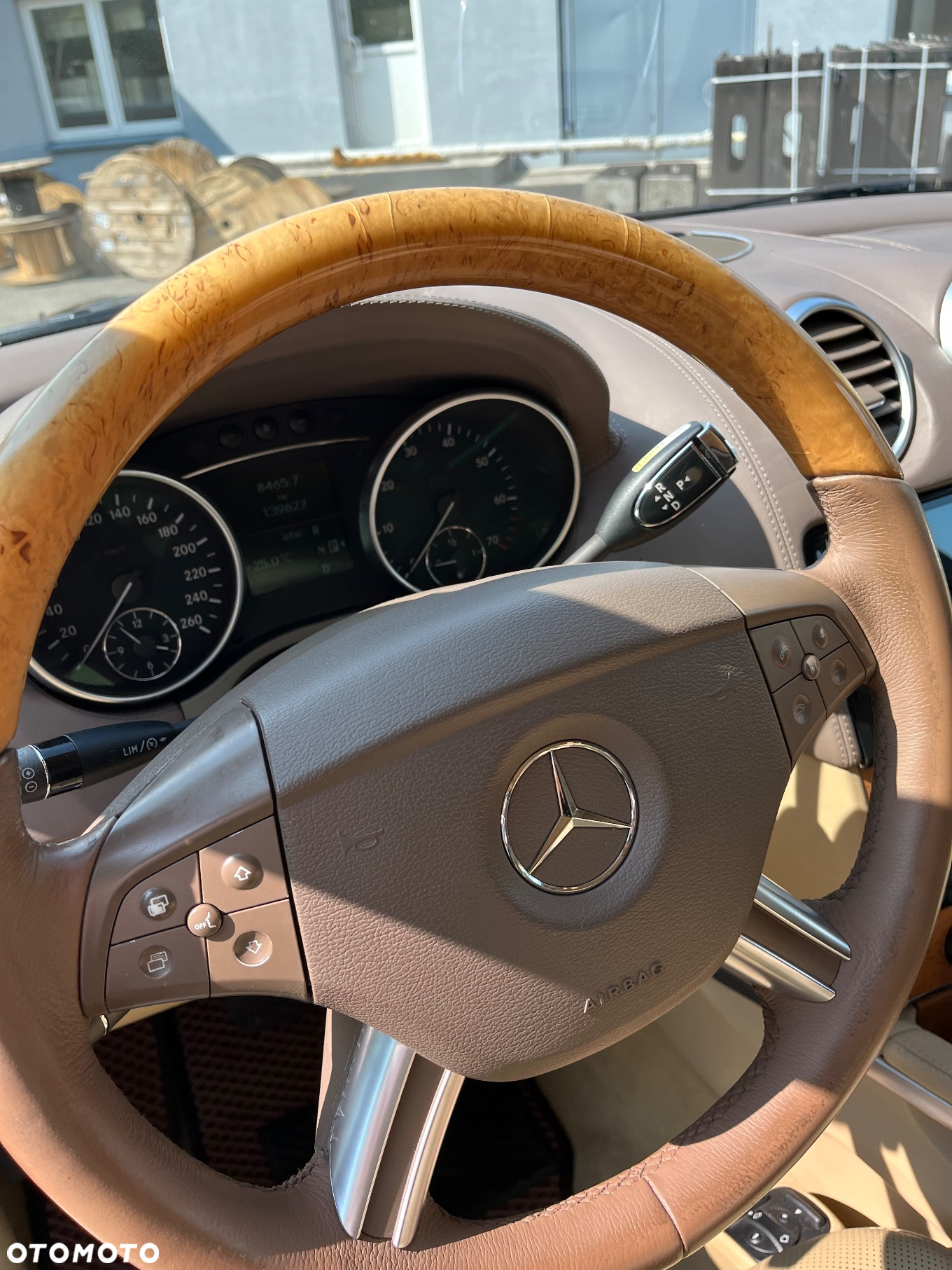 Mercedes-Benz GL 500 4Matic 7G-TRONIC - 17