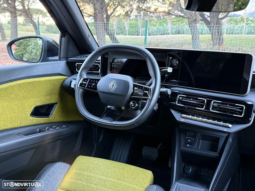 Renault 5 E-Tech 52 kWh Iconic Cinq Autonomia Conforto - 27