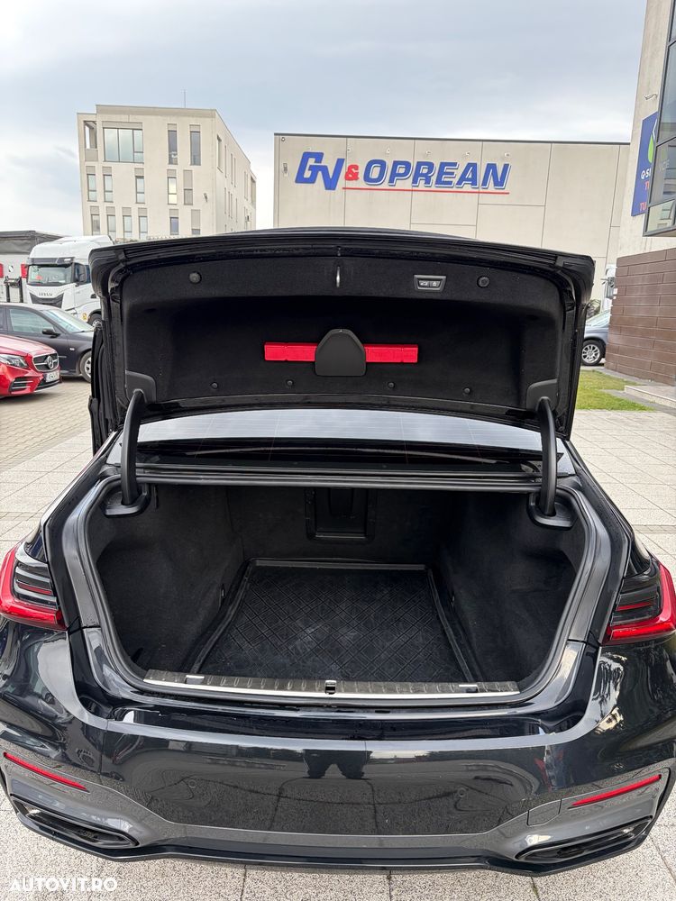 BMW Seria 7 740Ld xDrive MHEV - 7