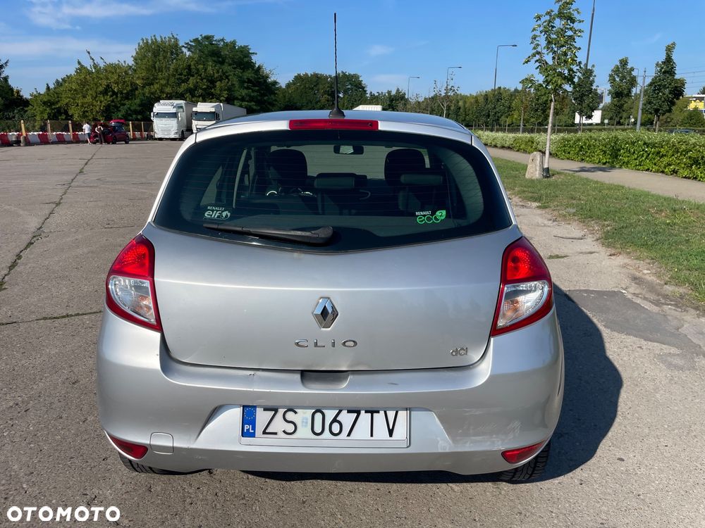 Renault Clio 1.5 dCi Alize - 6