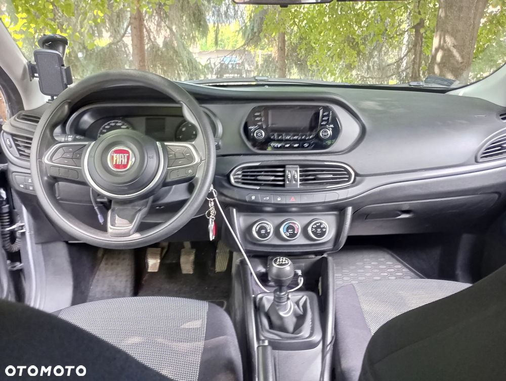Fiat Tipo 1.4 Classic - 29