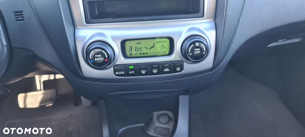 Kia Sportage 2.0 CRDi (lea) - 7