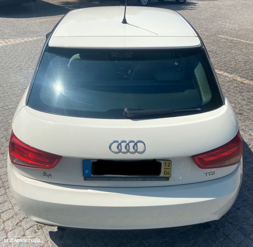 Audi A1 1.6 TDI Attraction - 4