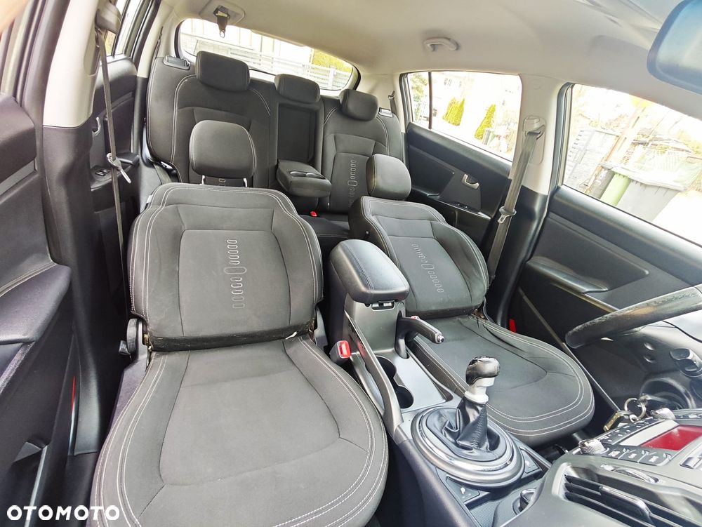 Kia Sportage 2.0 CRDI 2WD Attract - 29