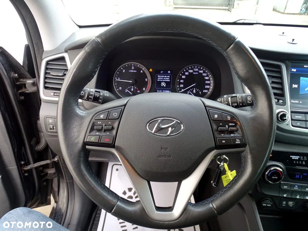 Hyundai Tucson blue 1.7 CRDi 2WD Classic - 17