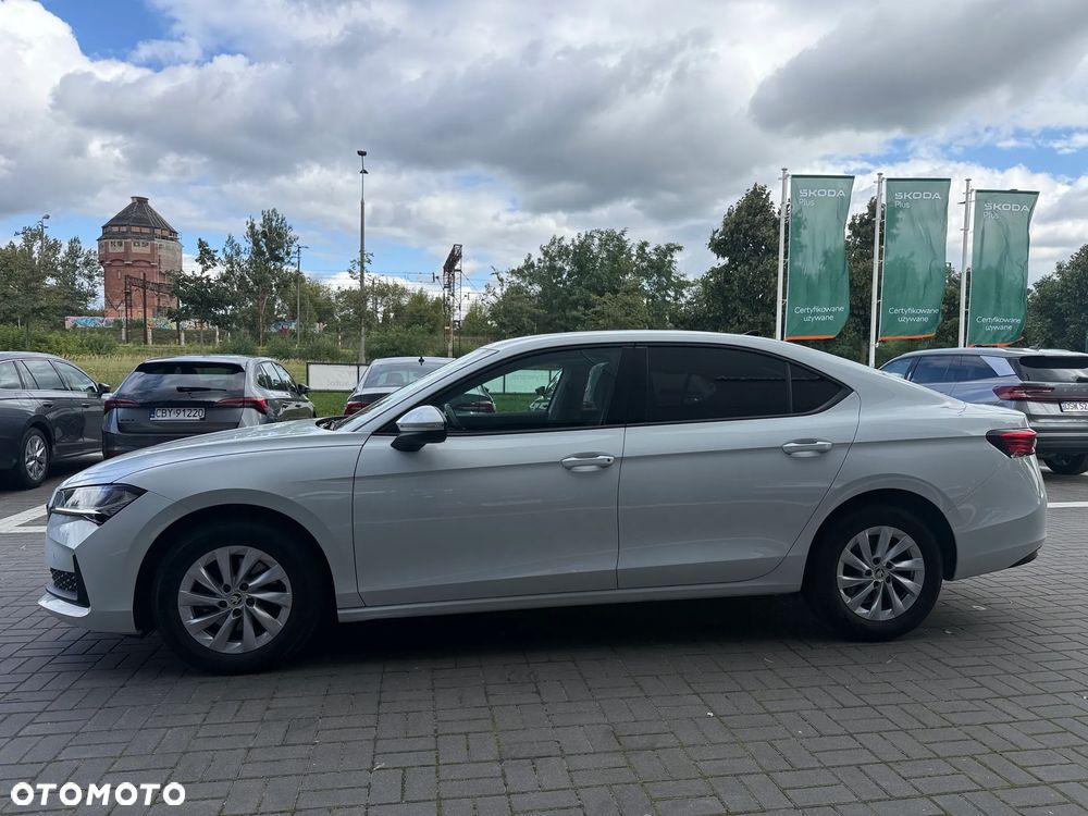 Skoda Superb 2.0 TDI SCR Essence DSG - 7