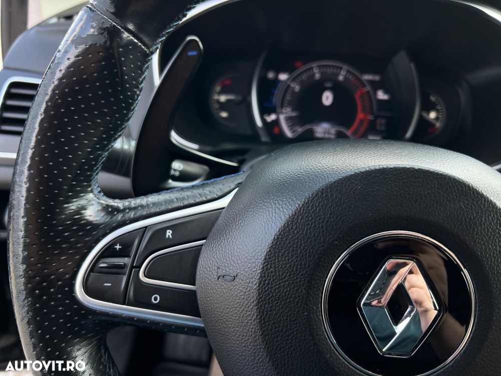 Renault Megane ENERGY dCi 165 EDC GT - 23