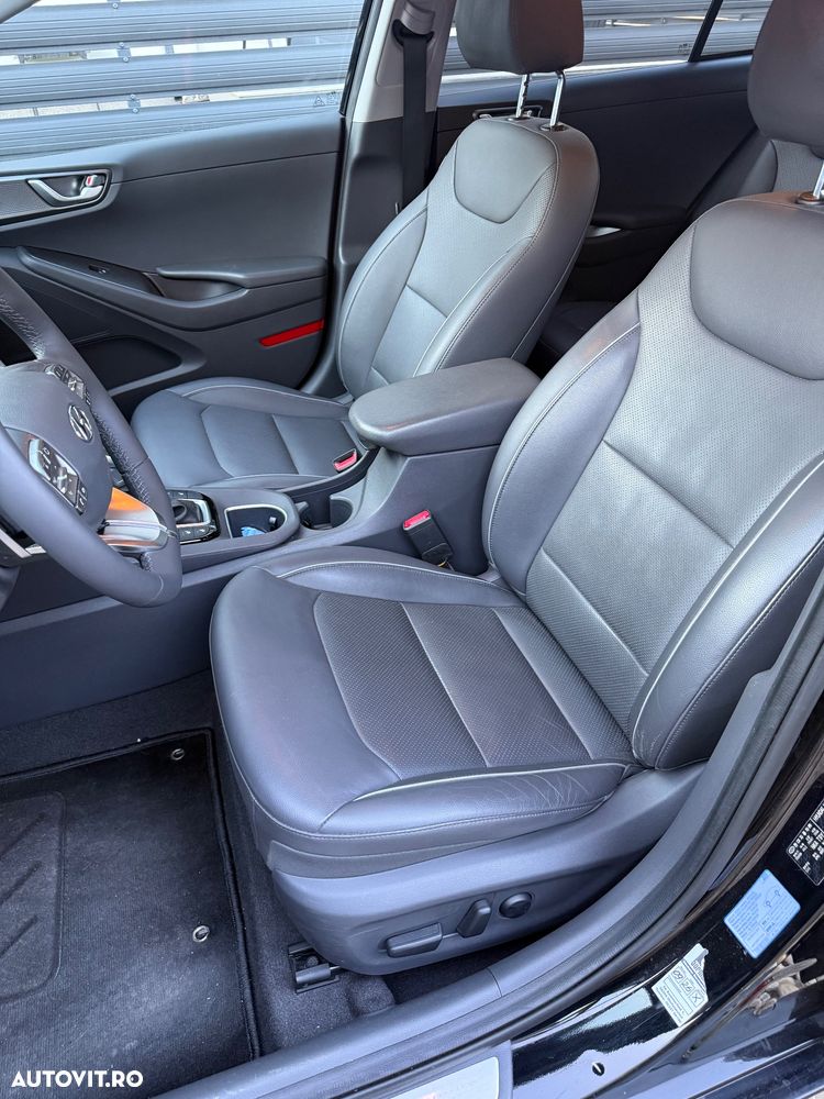Hyundai IONIQ 1.6 GDI Premium - 13