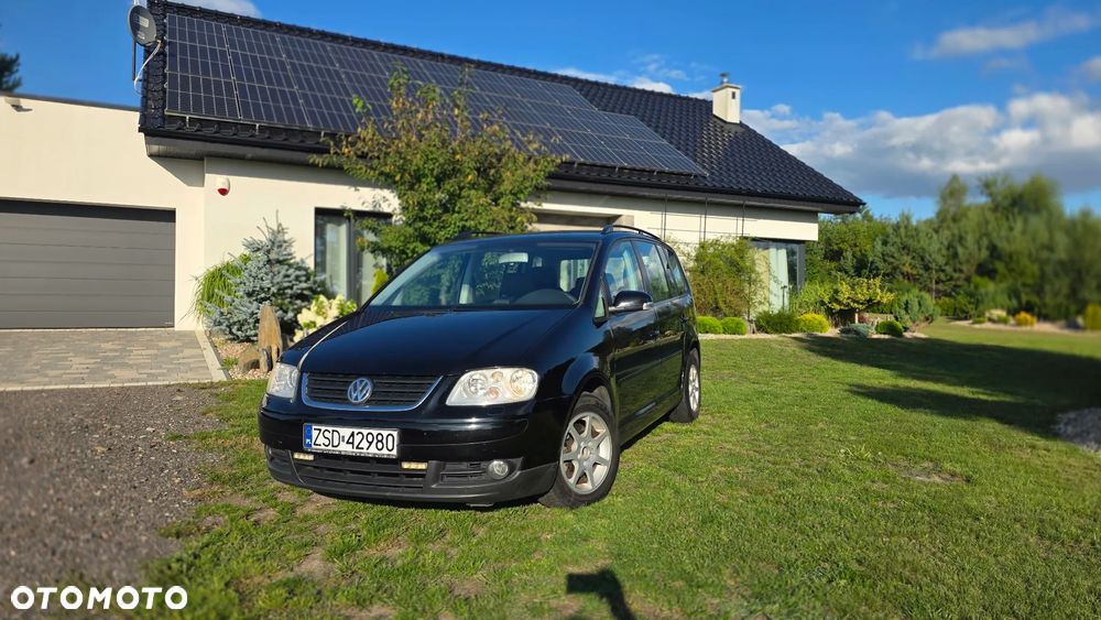 Volkswagen Touran 1.9 TDI Conceptline - 6