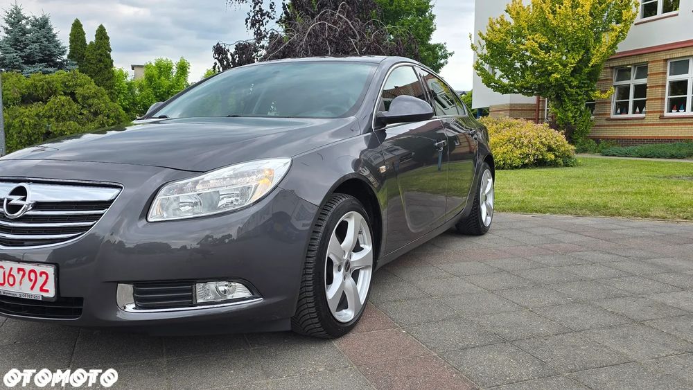 Opel Insignia - 32