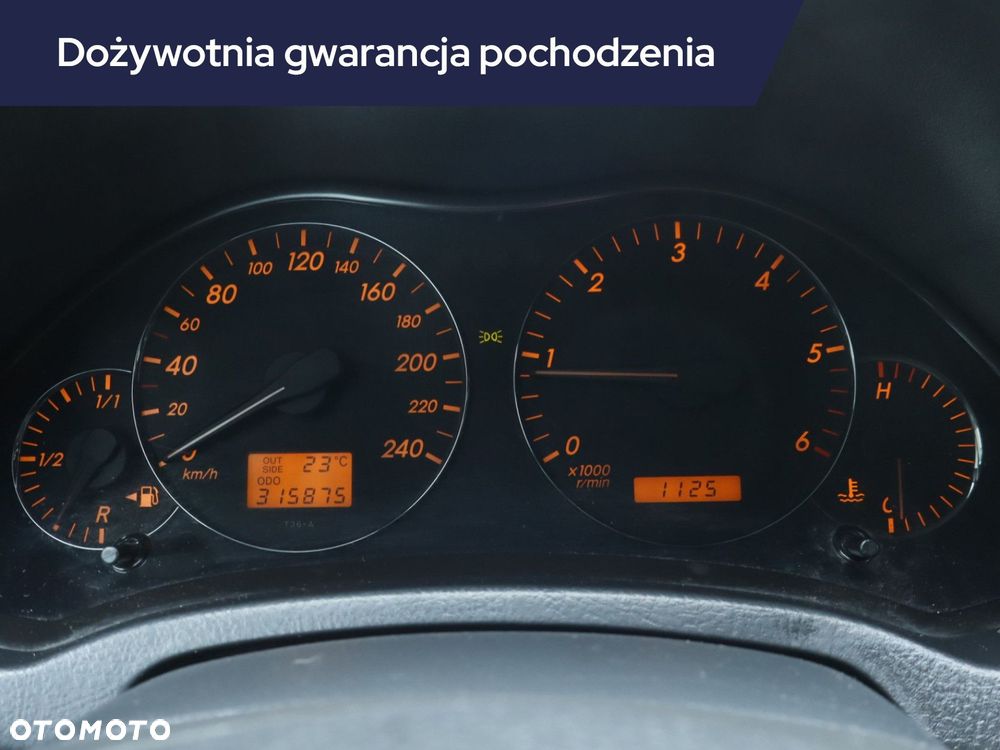 Toyota Avensis - 13