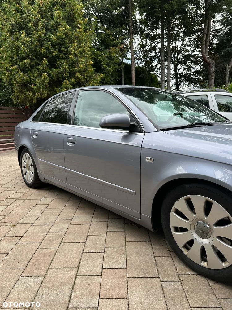 Audi A4 Limousine 1.8T Quattro - 7