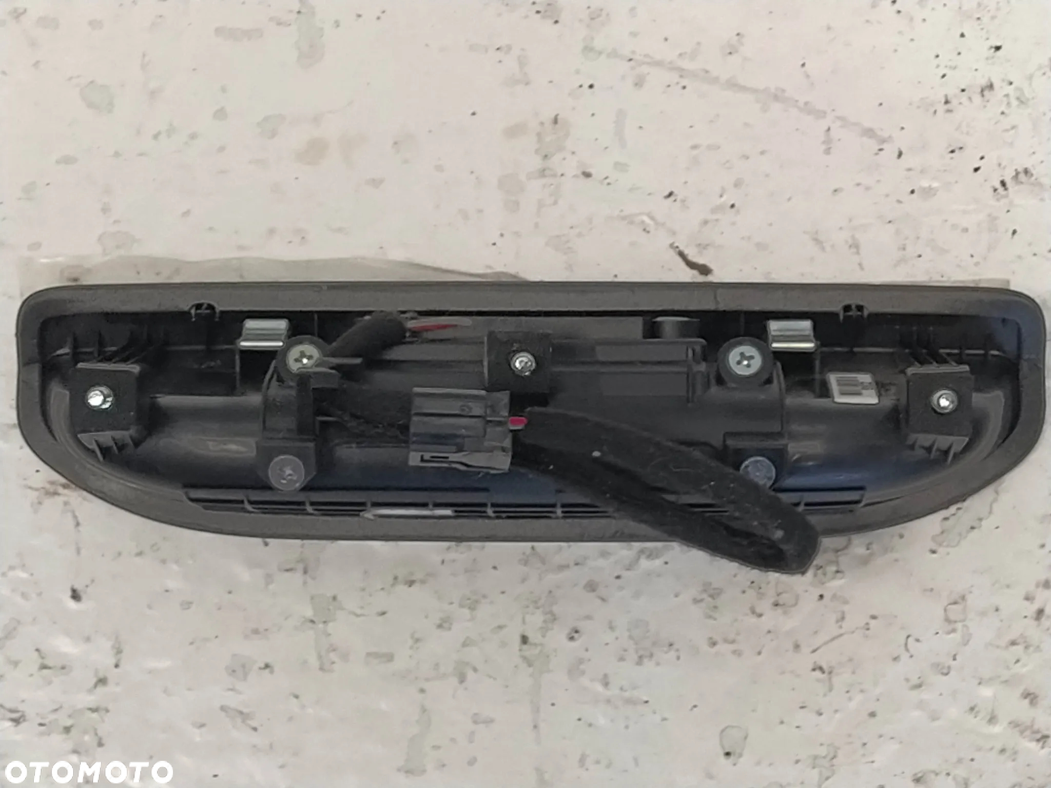 HYUNDAI i30 3 III KLAMKA BAGAŻNIKA TYLNEJ KLAPY TYŁ TYLNA - 7