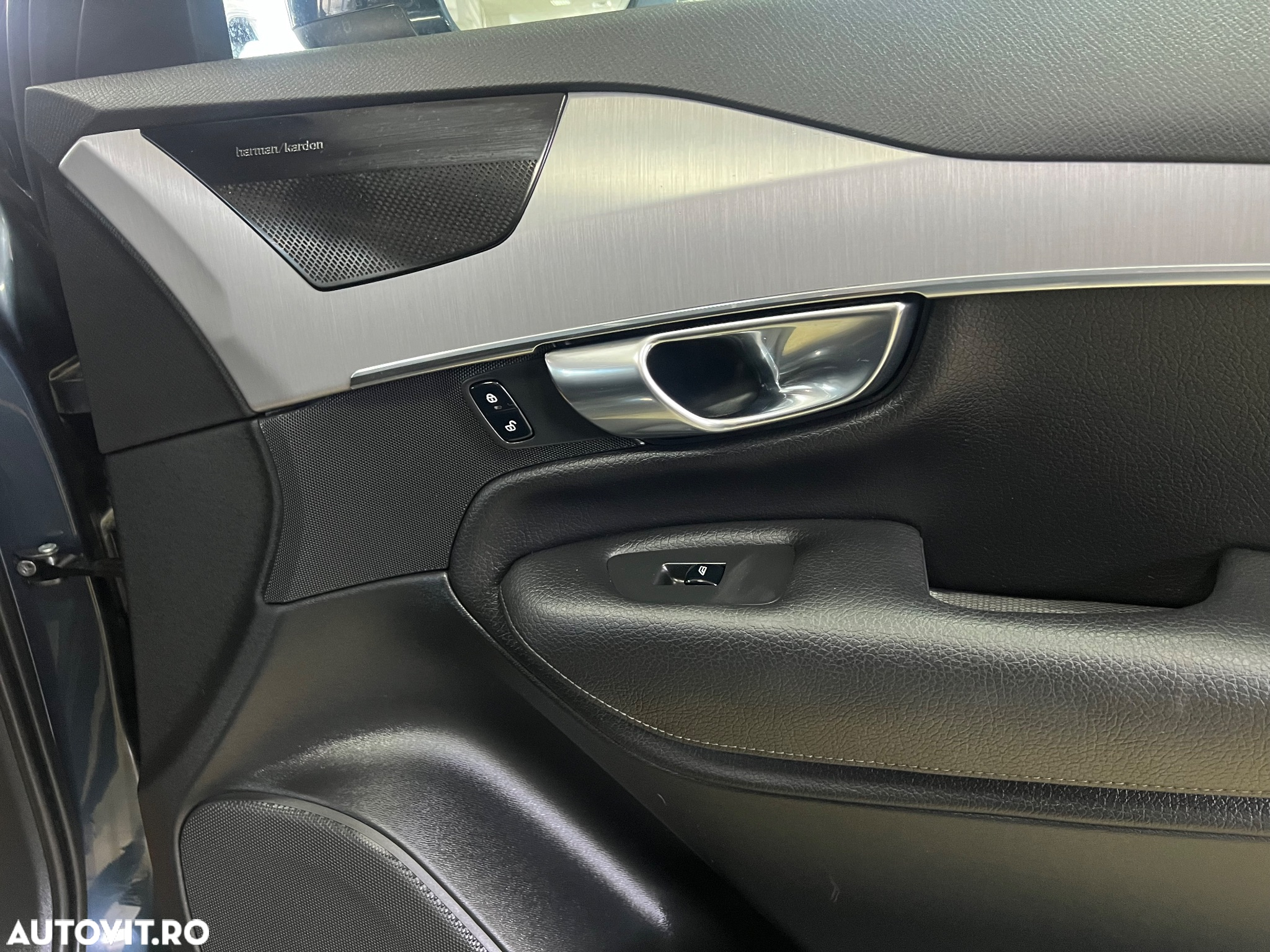 Volvo XC 90 Recharge T8 eAWD Inscription Expression - 17