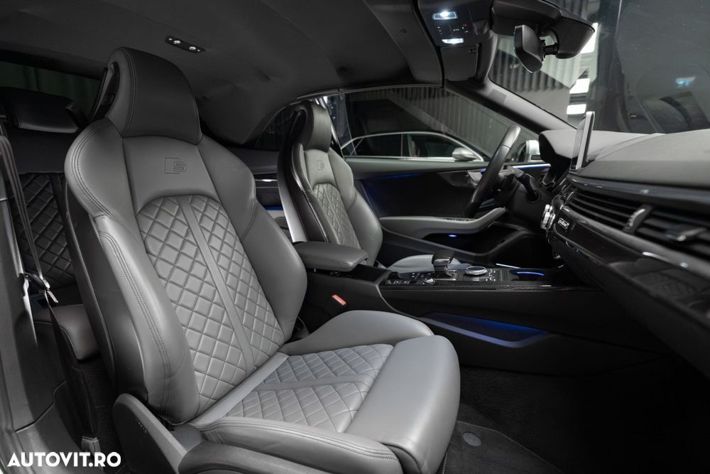 Audi S5 Cabrio - 36
