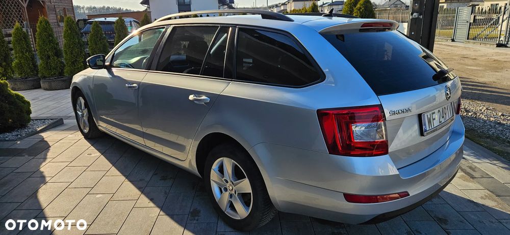 Skoda Octavia 1.6 TDI Drive DSG - 1