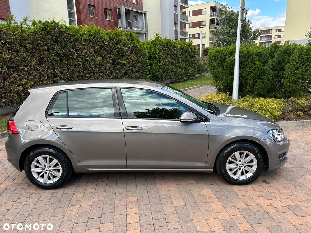 Volkswagen Golf 1.2 TSI BMT Trendline - 4