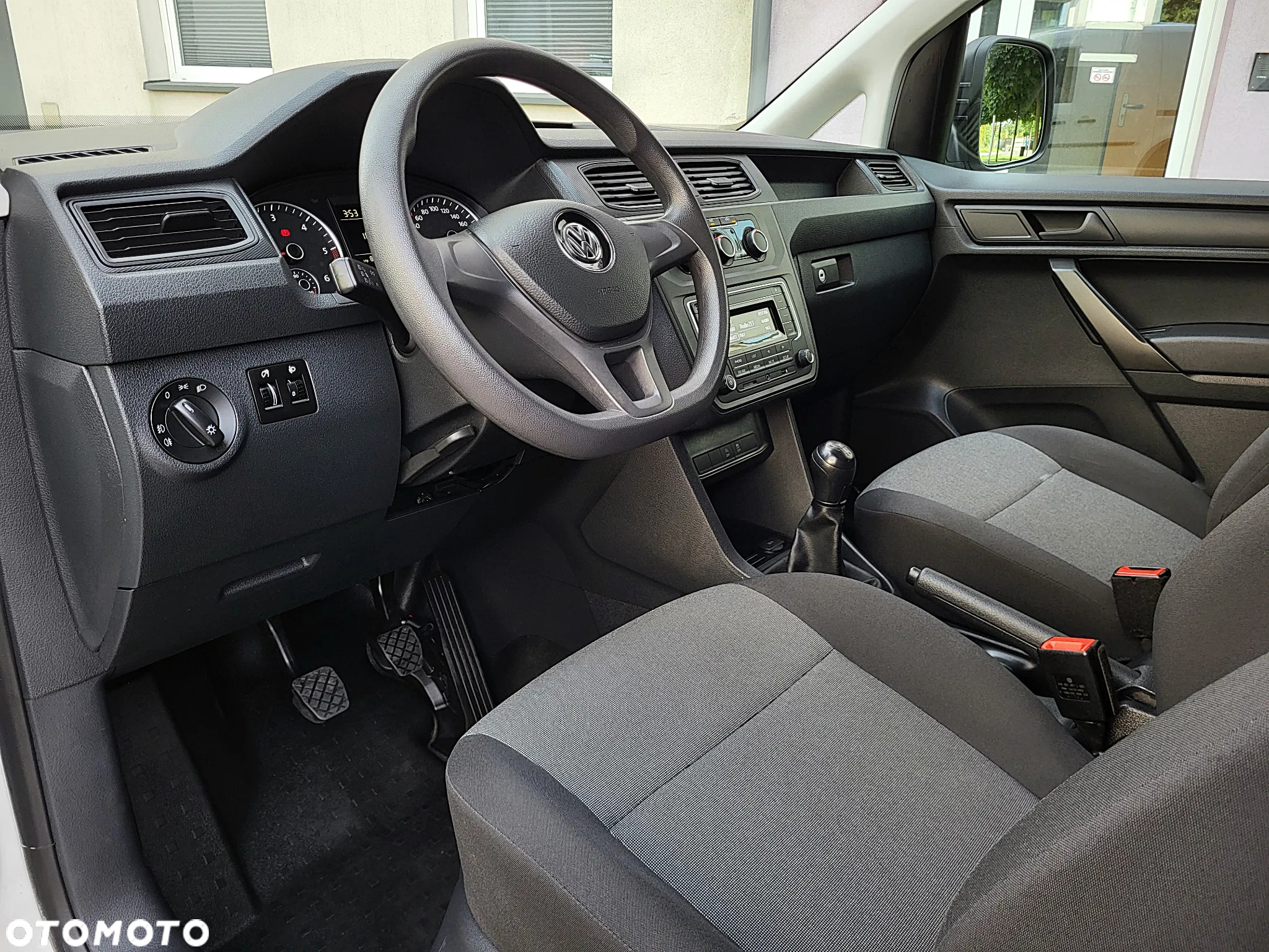 Volkswagen CADDY - 10