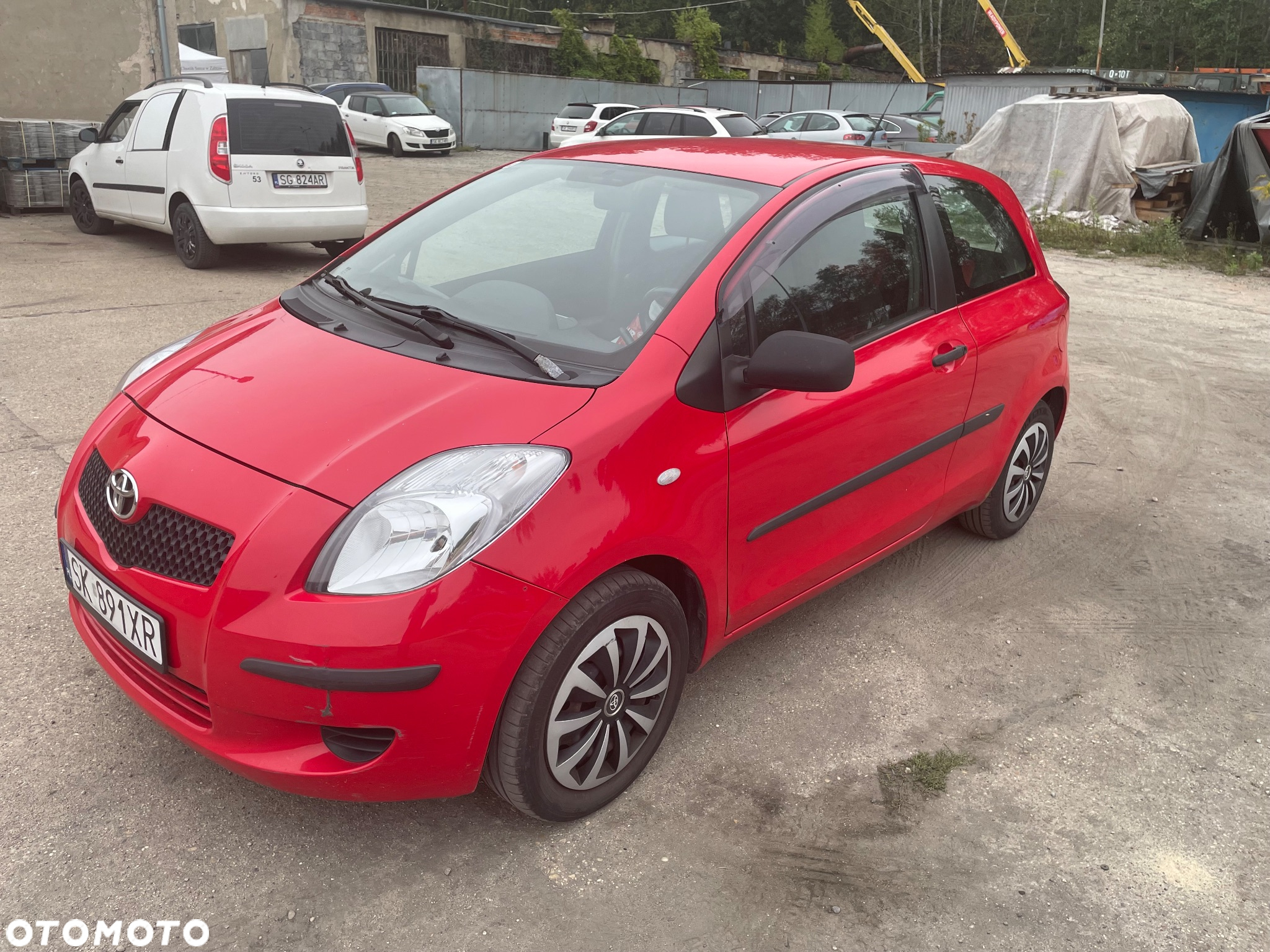 Toyota Yaris 1.0 Luna A/C - 2