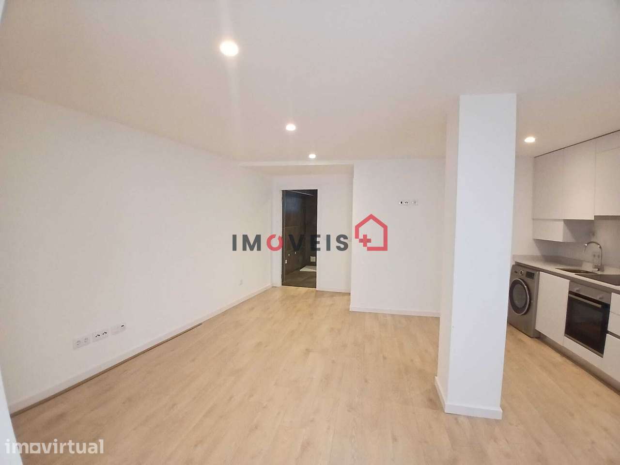 Apartamento T1 na Zona Histórica de Leiria - Grande imagem: 2/8