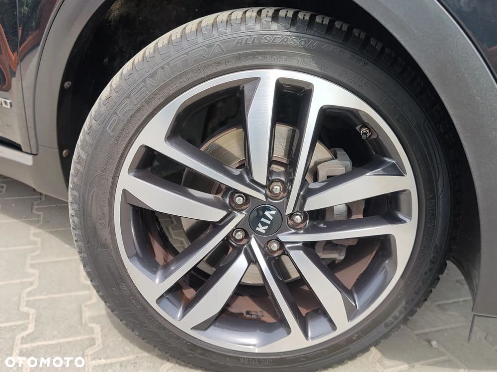 Kia Sportage 2.0 CRDI AWD Eco-Dynamics+ (48V M-H) PLATINUM - 17