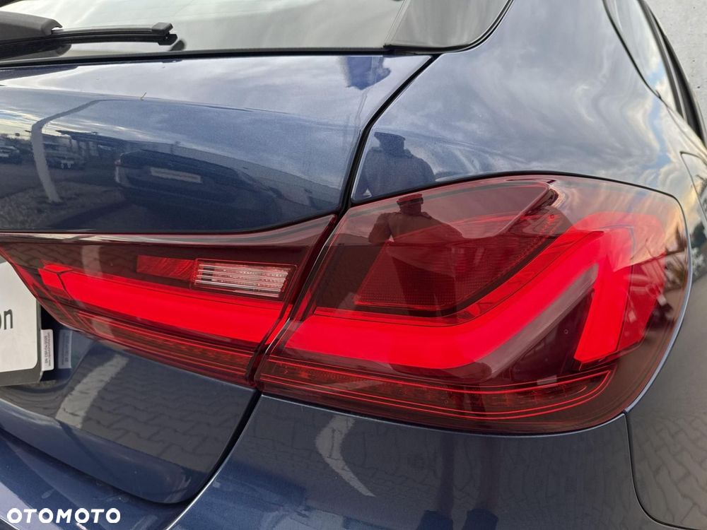 BMW Seria 1 - 27