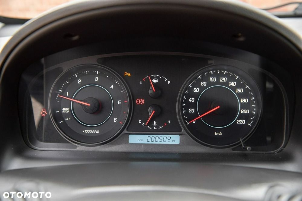 Chevrolet Captiva 2.2 TD AWD LTZ - 32