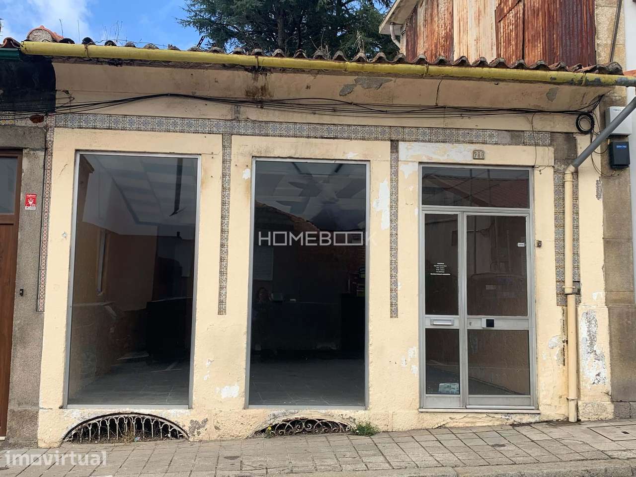 Prédio com PIP aprovado de 334m² em Campanhã - Grande imagem: 3/8