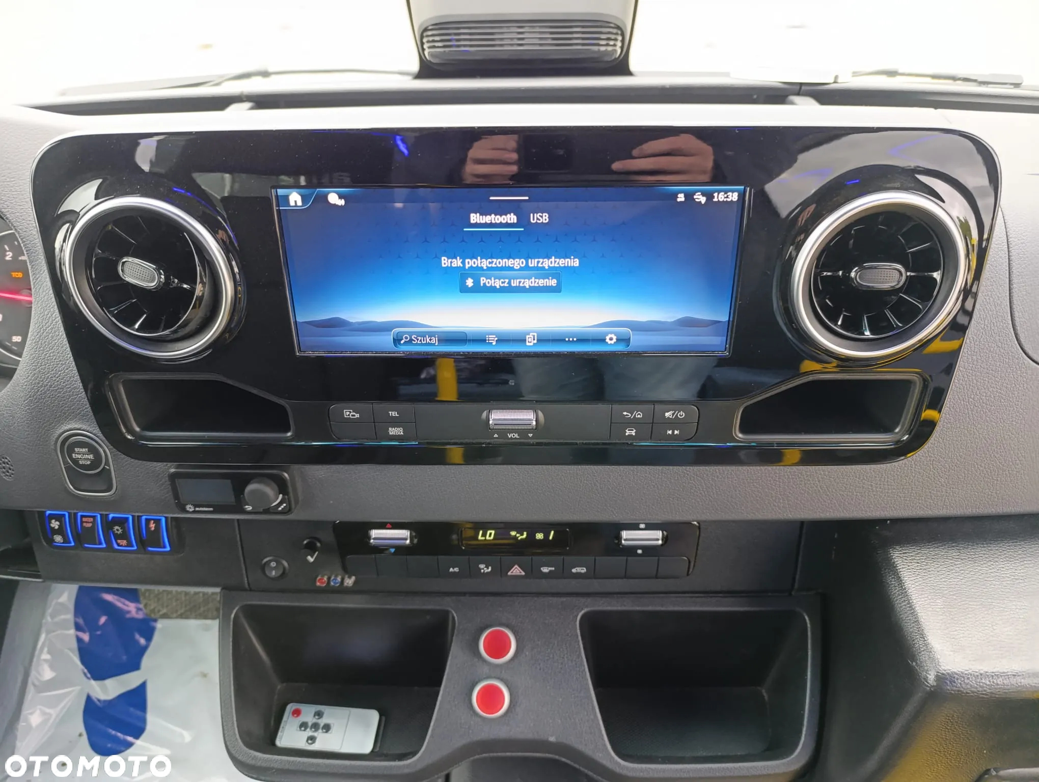 Mercedes-Benz Sprinter 517 - 18