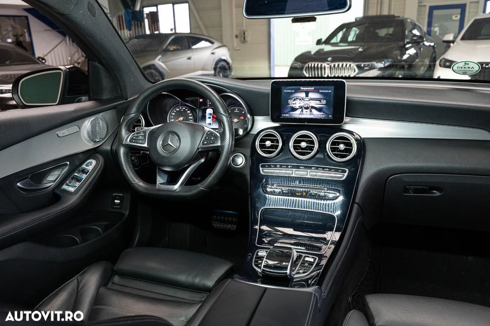 Mercedes-Benz GLC Coupe 250 d 4Matic 9G-TRONIC - 32