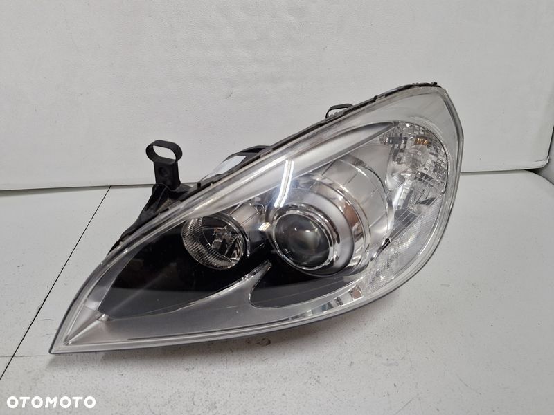 VOLVO S60 2 II LAMPA LEWY PRZÓD LEWA PRZEDNIA REFLEKTOR XENON UK 31299992 - 1