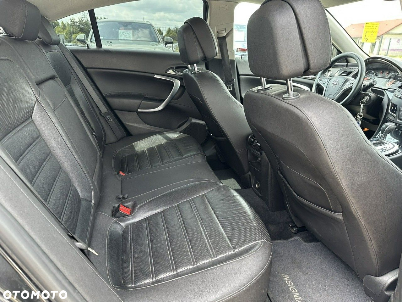 Opel Insignia - 19