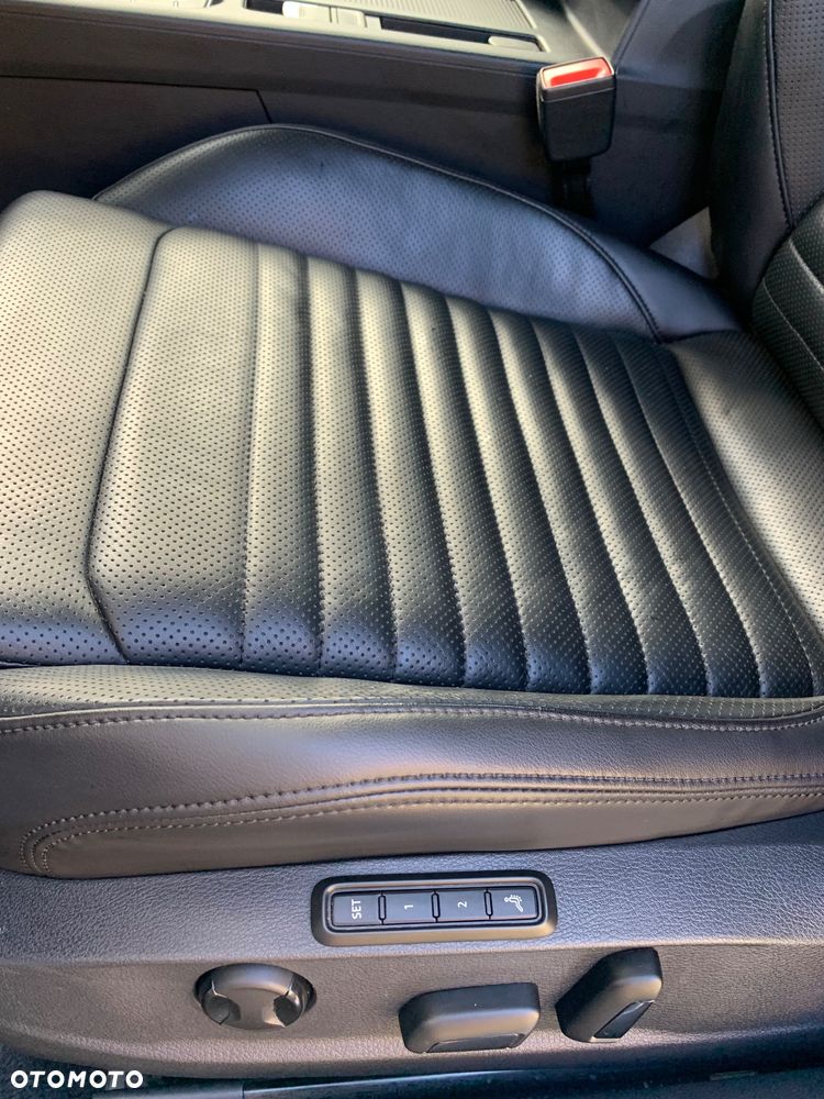 Volkswagen Passat 2.0 TDI BMT Highline DSG - 12