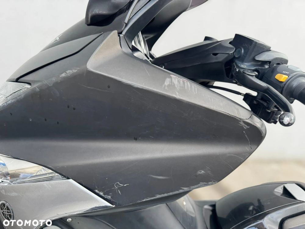 Yamaha Tmax - 9