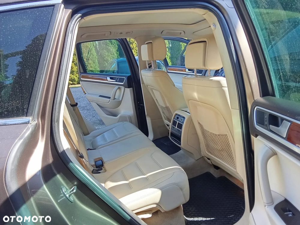 Volkswagen Touareg 3.0 V6 TDI DPF Perfect Tiptr - 11