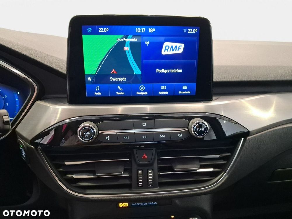 Ford Kuga 1.5 EcoBoost TITANIUM - 26