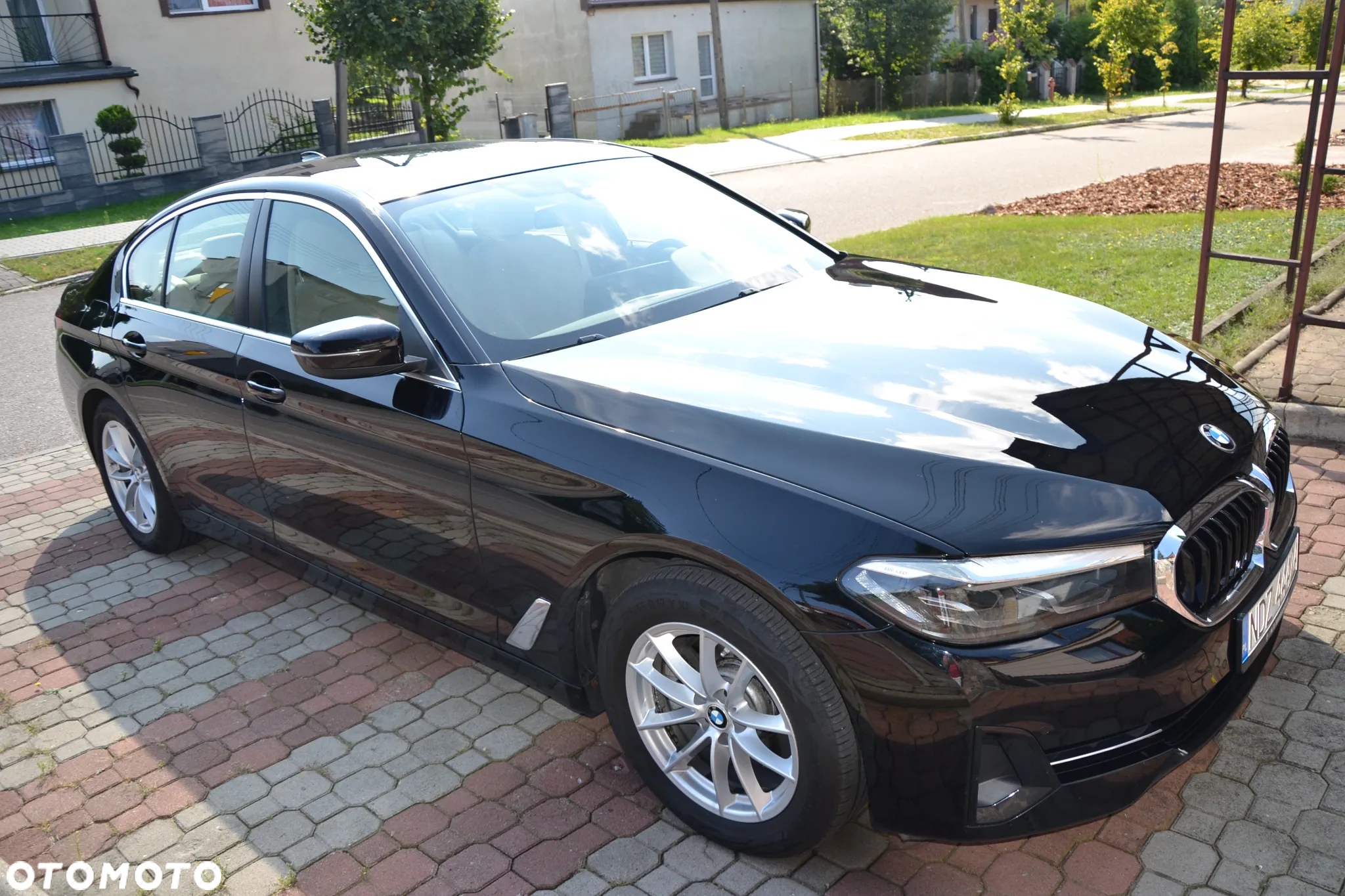 BMW Seria 5 520i - 3
