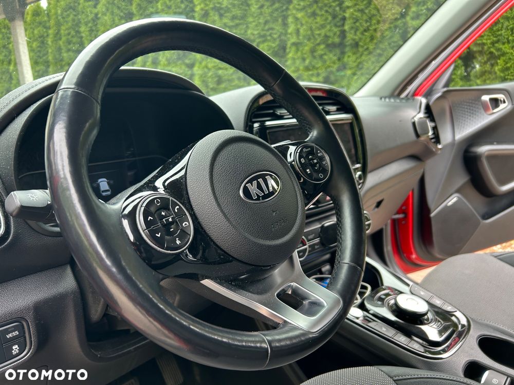 Kia Soul 64kWh XL - 8