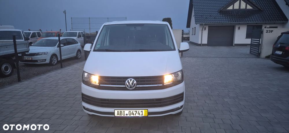 Volkswagen Transporter Kombi L1H1 DSG - 4