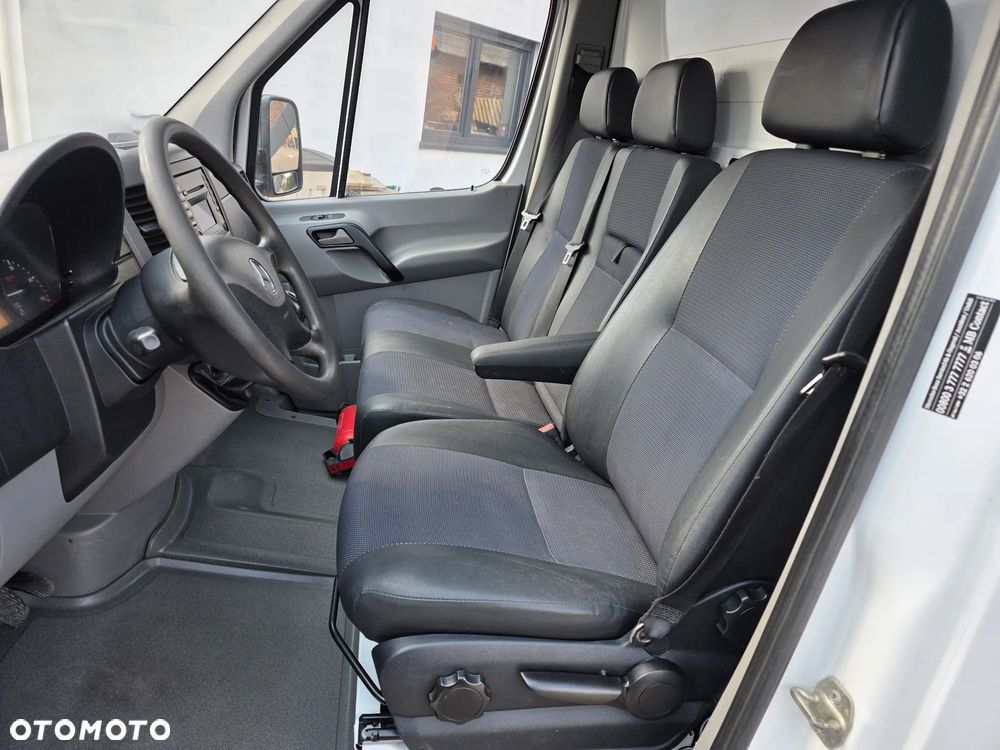 Mercedes-Benz Sprinter 516 CDI - 31