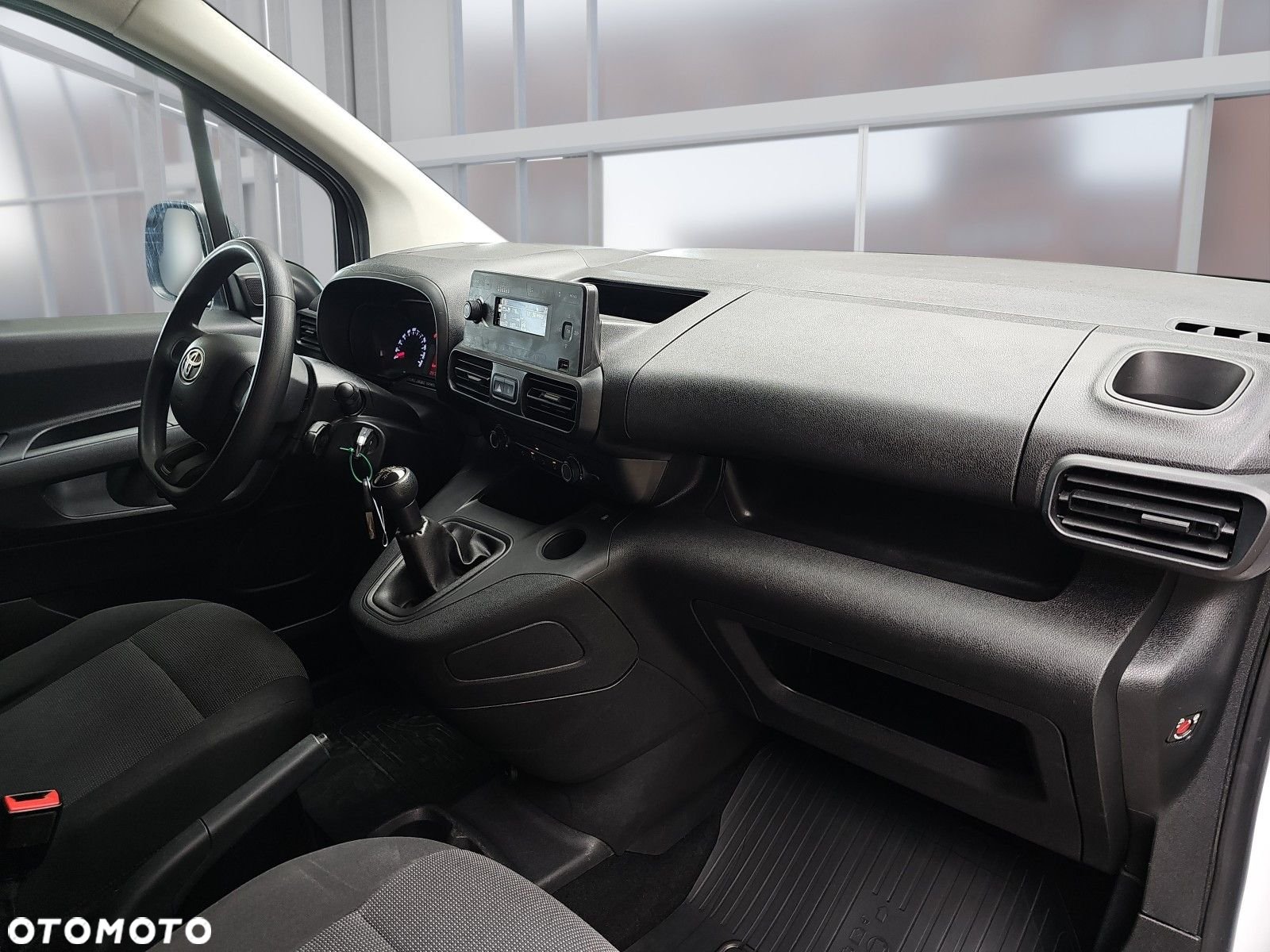 Toyota ProAce 2.3T 1.5 D-4D 75KM std Furgon Active - 9