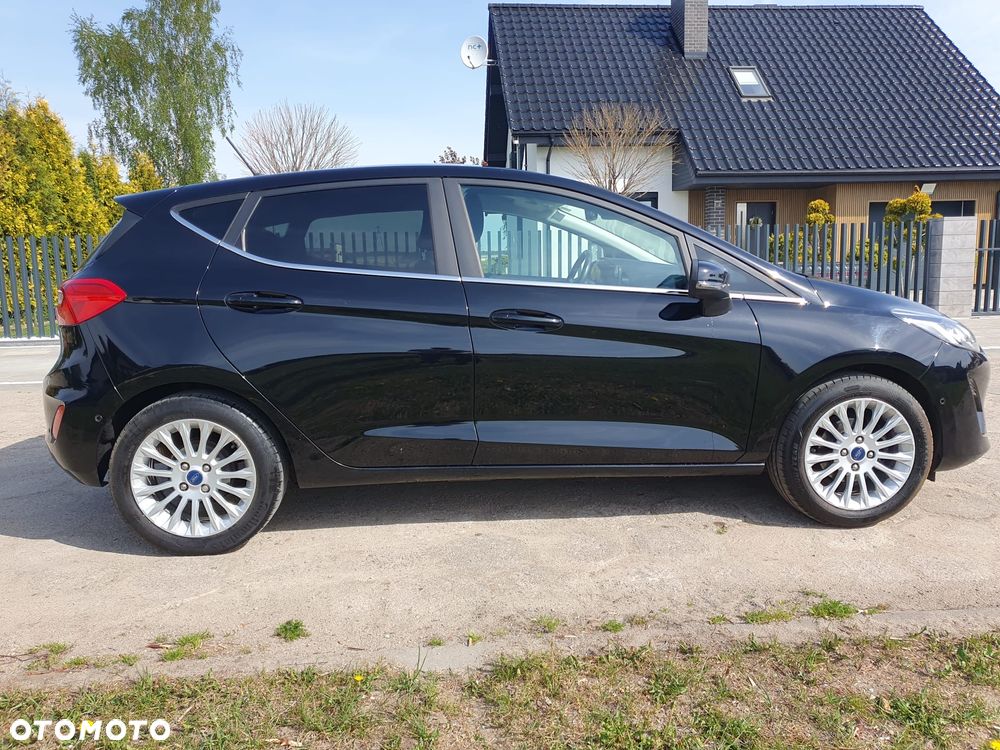 Ford Fiesta 1.0 EcoBoost S&S TITANIUM - 3