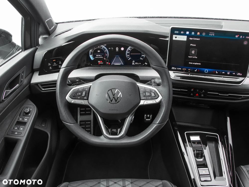 Volkswagen Golf - 18