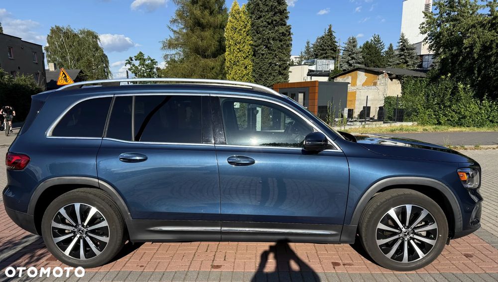 Mercedes-Benz GLB 250 4Matic 8G-DCT - 2