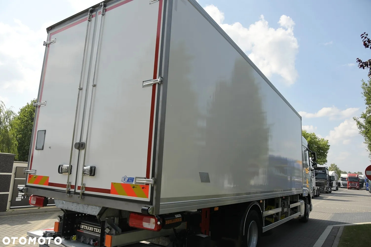 DAF XF 430/// 2022/// PRZEB: 188000 KM/// CHŁODNIA/// THERMO-KING/// WINDA/// STAN JAK NOWY! - 3