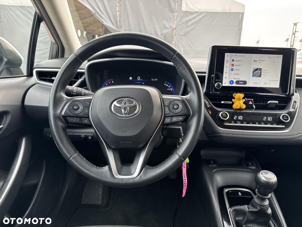 Toyota Corolla - 12