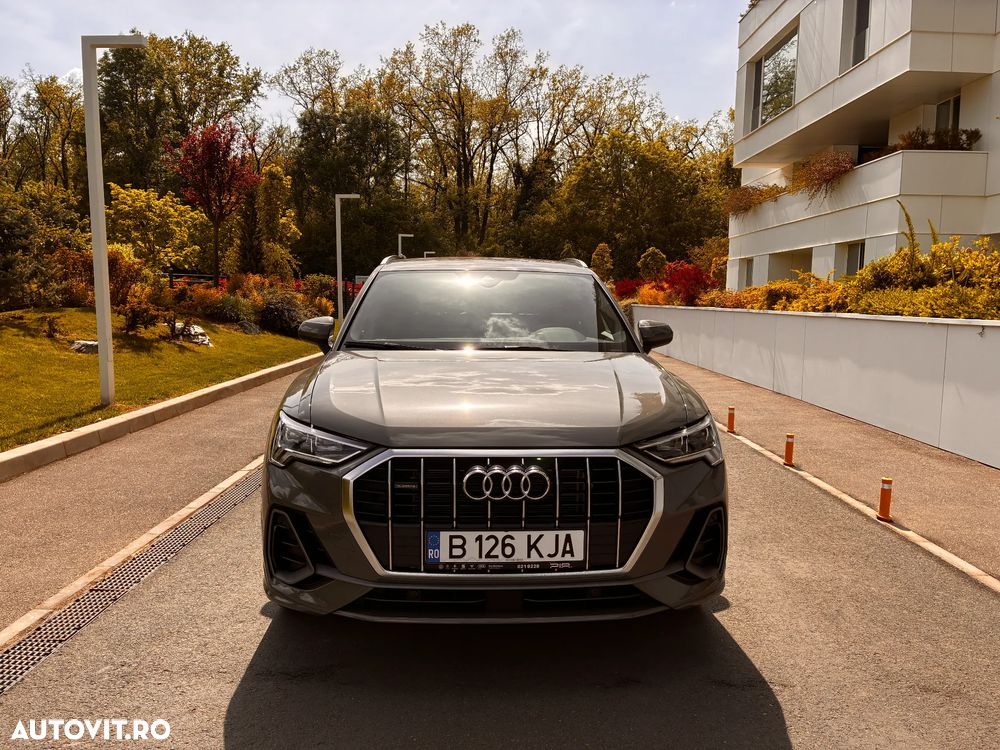 Audi Q3 40 TFSI quattro S tronic S line - 1