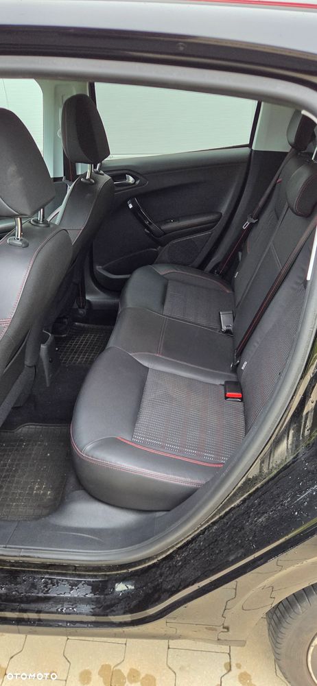 Peugeot 208 PureTech 110 Stop & Start Allure - 7