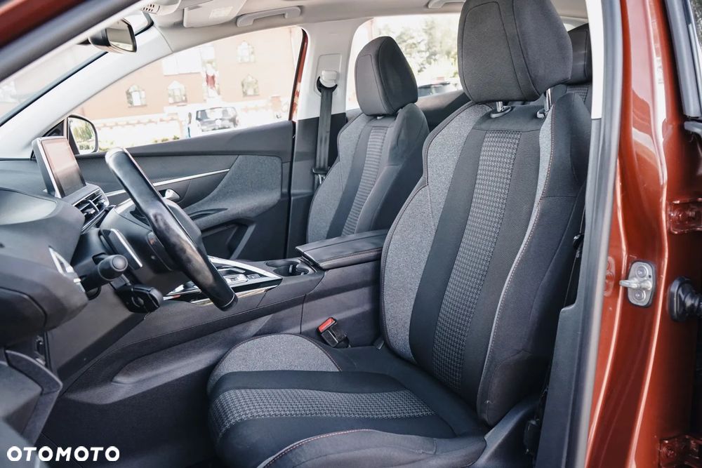 Peugeot 3008 PureTech 130 Stop & Start GPF EAT8 Allure - 20