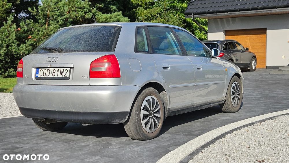 Audi A3 Sportback 1.6 Ambiente - 7